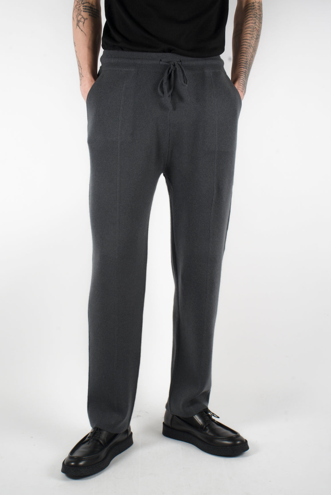 men’s straight leg knit trousers slate